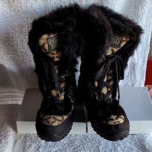 Coach( Jennie Q522),Fur Lined Winter Boots